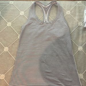 lululemon tank top black and white size 6